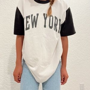 John Galt for Brandy Melville -New York T-shirt 1 size white/black varsity style